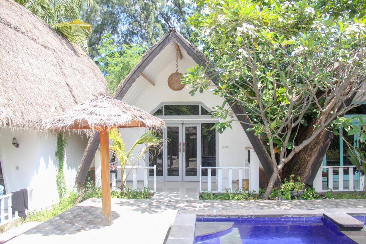 Hostel Lucky'S Gili Air Zewnętrze zdjęcie