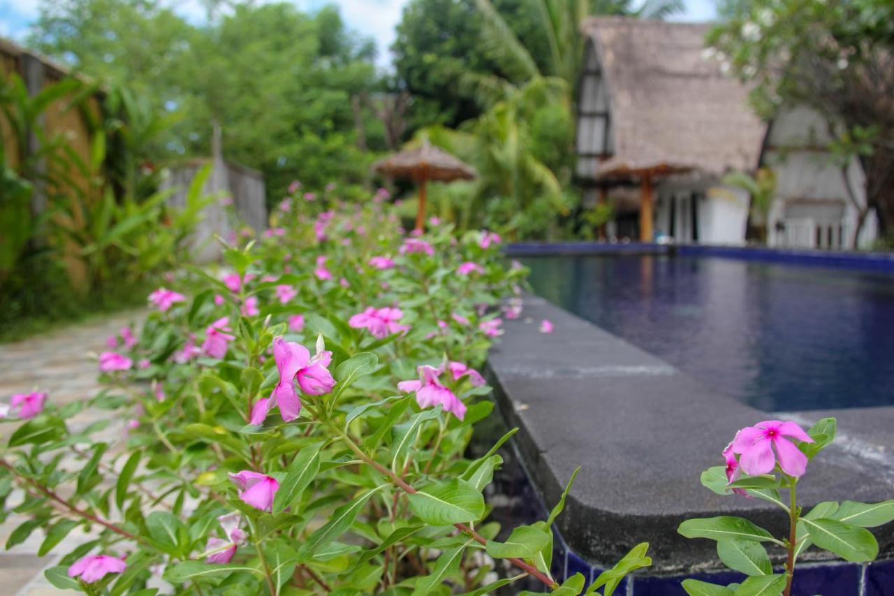 Hostel Lucky'S Gili Air Zewnętrze zdjęcie