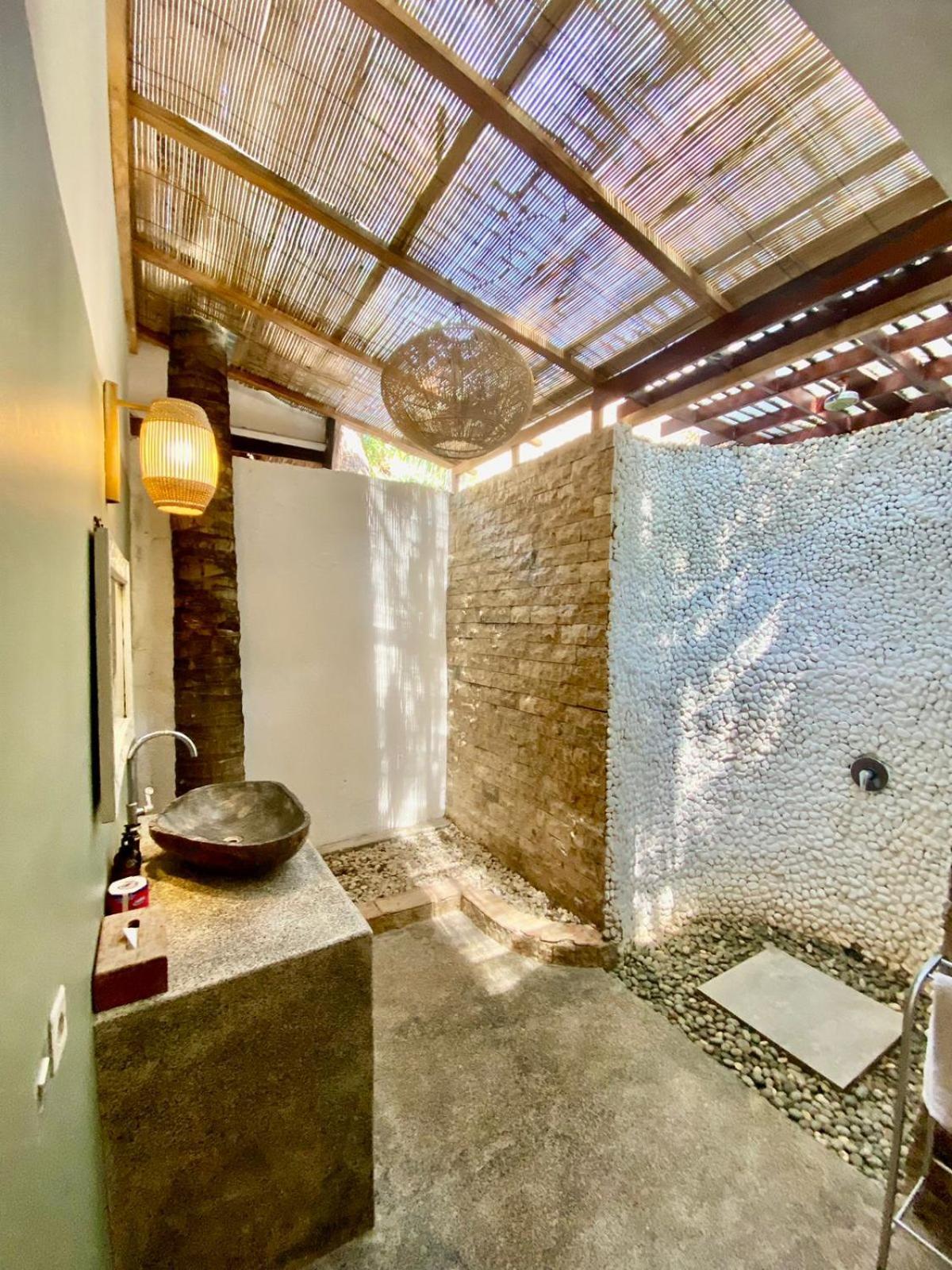 Hostel Lucky'S Gili Air Zewnętrze zdjęcie